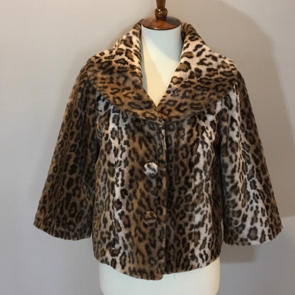 Faux Leopard Fur Crop Swing Coat